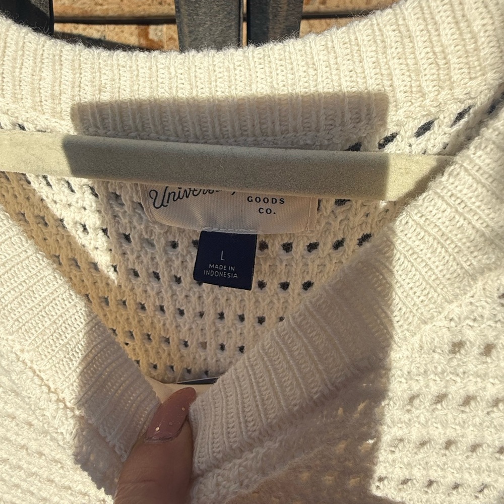 Universal Thread White Knit Sweater - image 3
